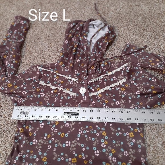 Tiered Hoodie Tunic - Picture 7 of 14